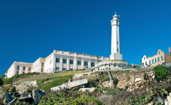 Combination Alcatraz Island visit with a Lucky Tuk Tuk City sightseeing tour