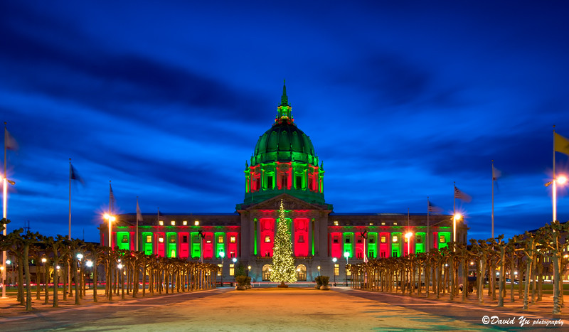 San Francisco City Hall with holiday lighting