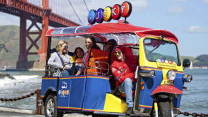 Lucky Tuk Tuk Tour with stop at the Golden Gate Bridge and Fort Point